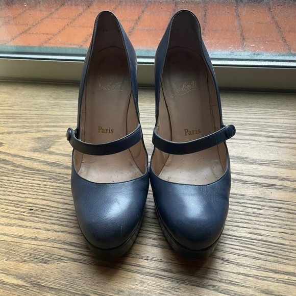 Christian Louboutin Mary Jane Pumps EU39 - Picture 3 of 3